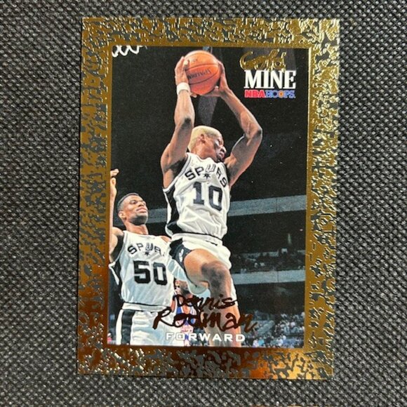 1995 Skybox Hoops Gold Mine Dennis Rodman #448 San Antonio Spurs - Picture 1 of 2
